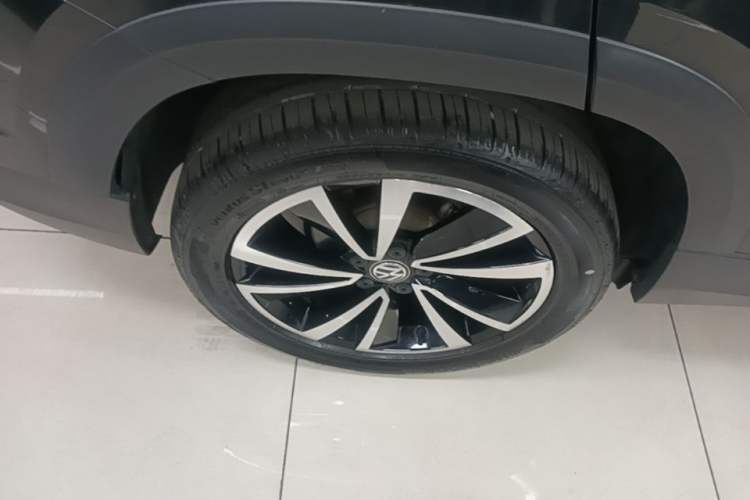 Used Volkswagen Tharu 2020 280TSI Two-Wheel Drive Luxury Plus Version China VI Standard Exterior 5