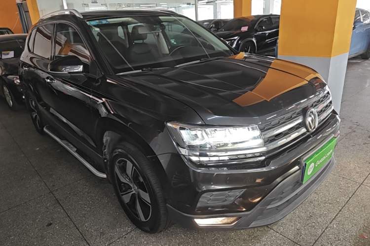 Used Volkswagen Tharu 2020 280TSI Two-Wheel Drive Comfort Edition China VI Standard Front Right 45 Deg