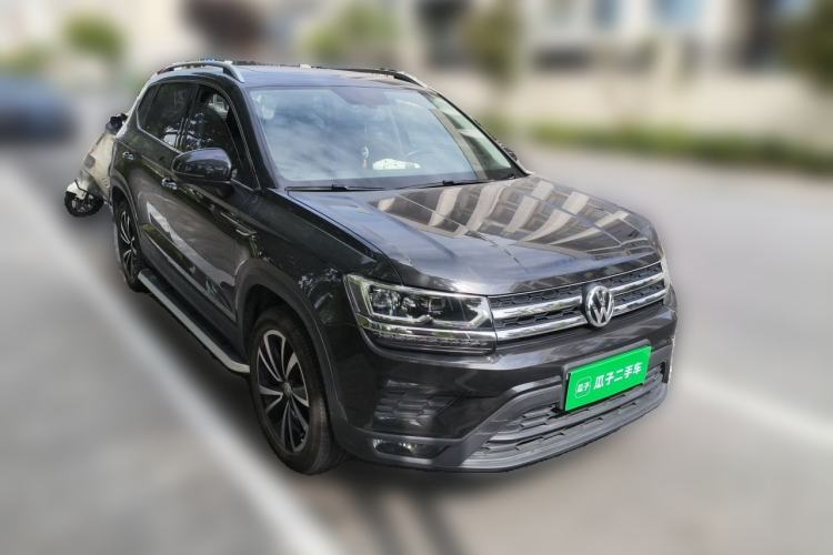 Used Volkswagen Tharu 2020 280TSI Two-Wheel Drive Luxury Edition China VI Standard Front Right 45 Deg