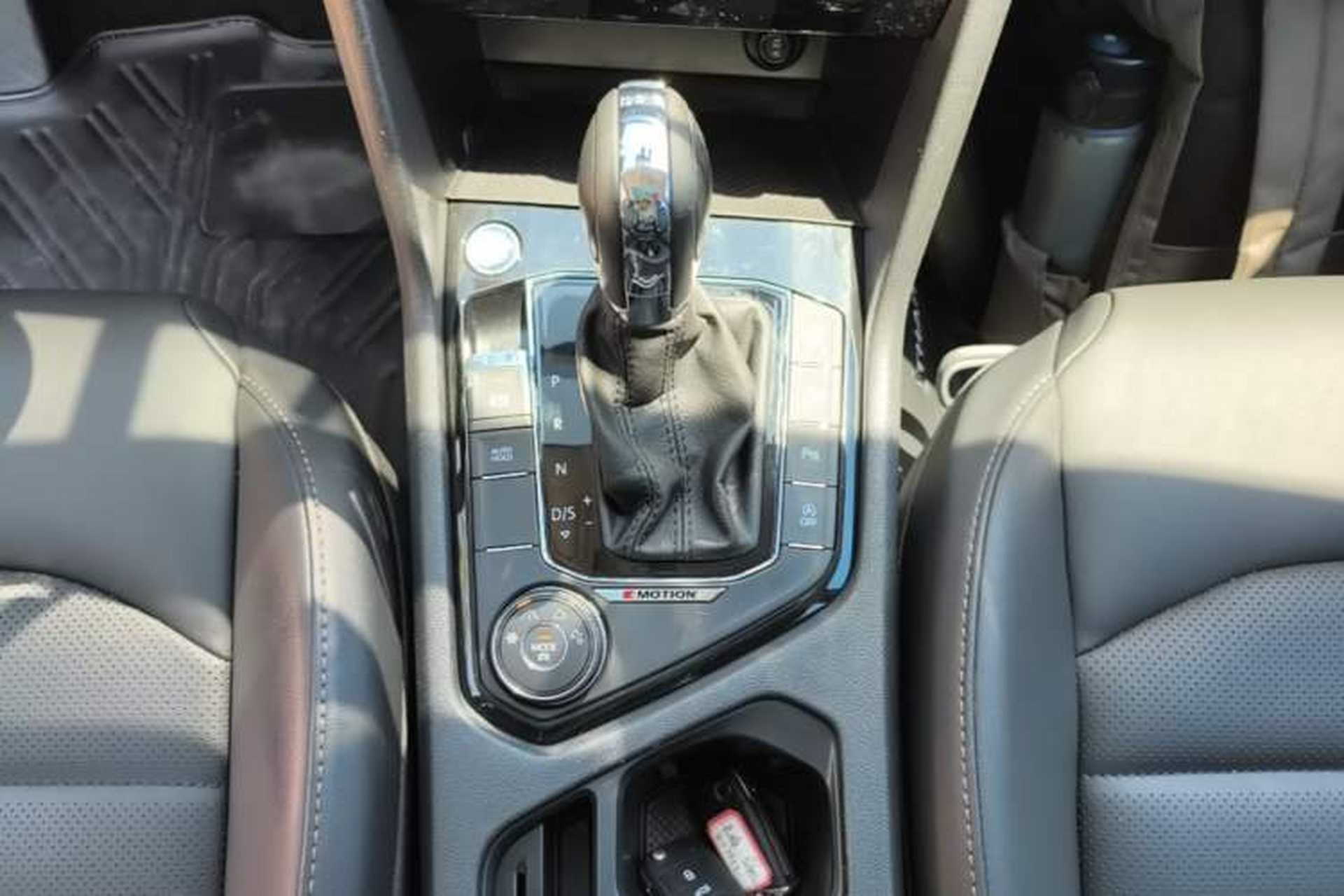 Used Volkswagen Tharu 2020 Revised Version 330TSI Four-Wheel Drive Flagship Edition China VI Gear Lever