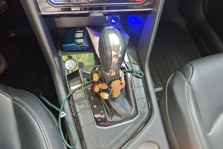 Used Volkswagen Tharu 2020 280TSI Two-Wheel Drive Comfort Edition China VI Standard Gear Lever