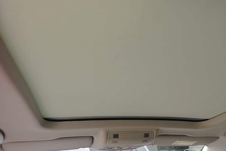 Used Volkswagen Tharu 2020 280TSI Two-Wheel Drive Comfort Edition China VI Standard Headliner