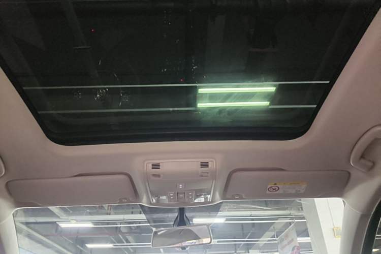 Used Volkswagen Tharu 2020 280TSI Two-Wheel Drive Luxury Plus Version China VI Standard Headliner