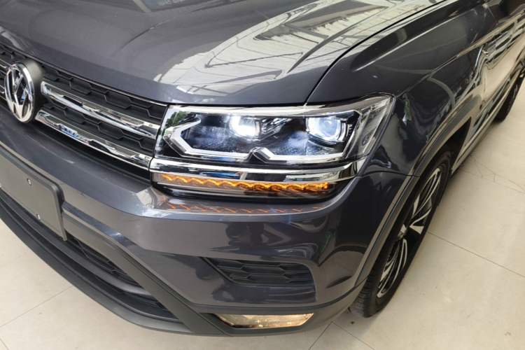 Used Volkswagen Tharu 2020 280TSI Two-Wheel Drive Luxury Edition China VI Standard Left Front Headlight