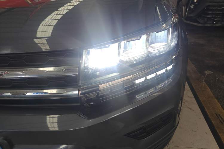 Used Volkswagen Tharu 2020 280TSI Two-Wheel Drive Trend Edition China VI Standard Left Front Headlight