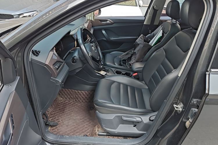 Used Volkswagen Tharu 2020 280TSI Two-Wheel Drive Luxury Edition China VI Standard Left Front Seat