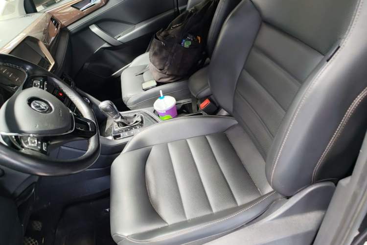Used Volkswagen Tharu 2020 280TSI Two-Wheel Drive Luxury Plus Version China VI Standard Left Front Seat