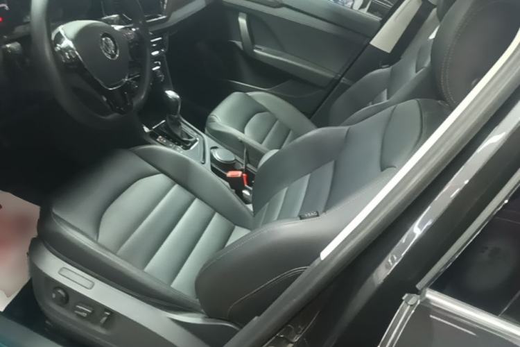 Used Volkswagen Tharu 2020 280TSI Two-Wheel Drive Luxury Plus Version China VI Standard Left Front Seat