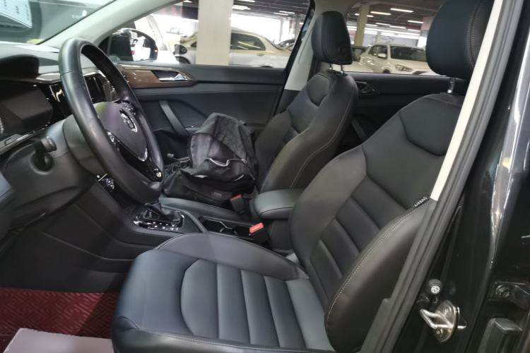 Used Volkswagen Tharu 2020 280TSI Two-Wheel Drive Luxury Plus Version China VI Standard Left Front Seat