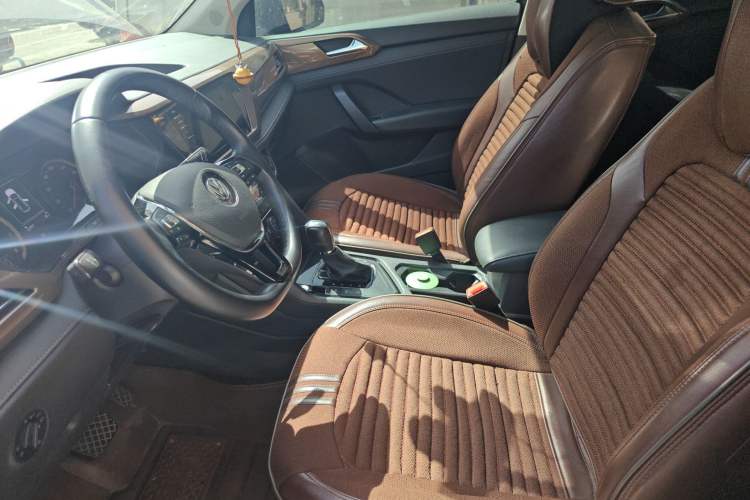 Used Volkswagen Tharu 2020 280TSI Two-Wheel Drive Luxury Plus Version China VI Standard Left Front Seat