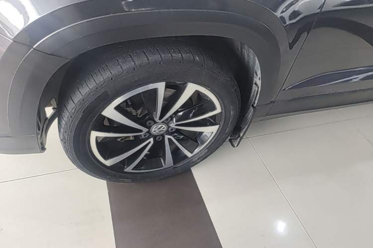 Used Volkswagen Tharu 2020 280TSI Two-Wheel Drive Luxury Edition China VI Standard Left Front Wheel Hub