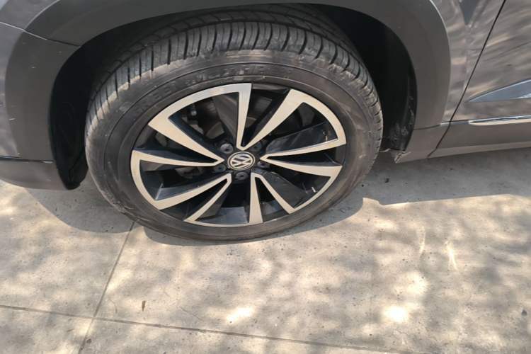 Used Volkswagen Tharu 2020 Revised Version 330TSI Four-Wheel Drive Flagship Edition China VI Left Front Wheel Hub