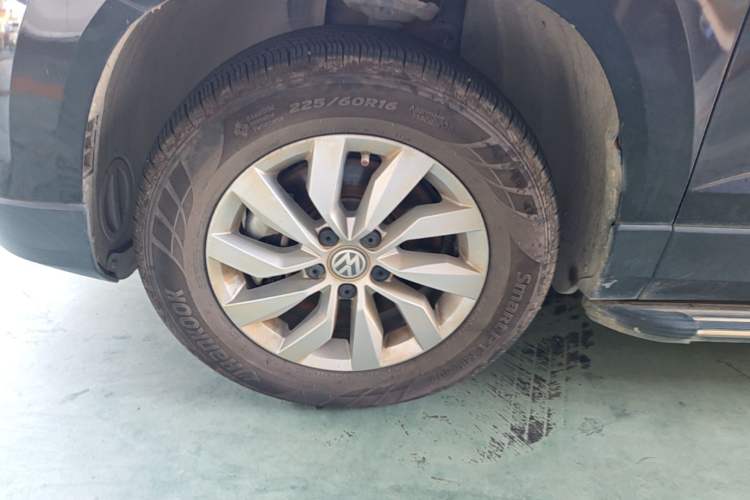 Used Volkswagen Tharu 2020 280TSI Two-Wheel Drive Trend Edition China VI Standard Left Front Wheel Hub