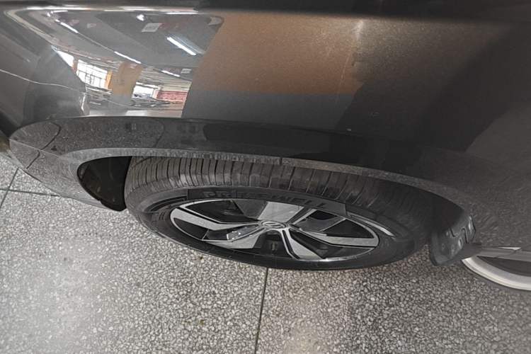 Used Volkswagen Tharu 2020 280TSI Two-Wheel Drive Comfort Edition China VI Standard Left Front Wheel Hub