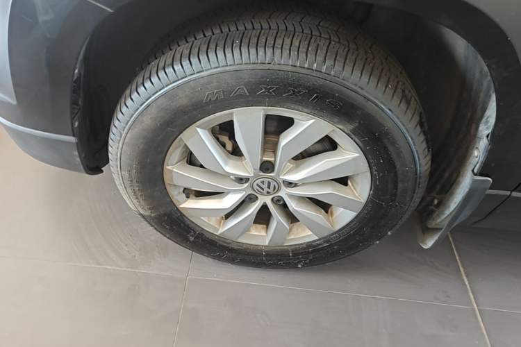 Used Volkswagen Tharu 2020 280TSI Two-Wheel Drive Trend Edition China VI Standard Left Front Wheel Hub