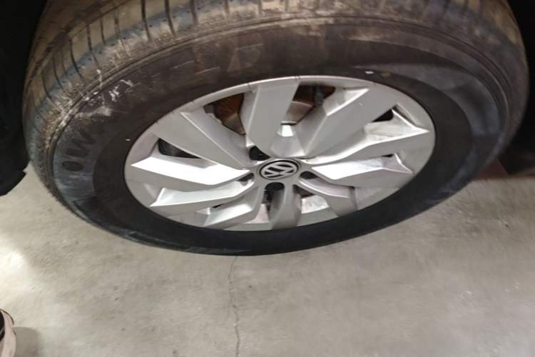 Used Volkswagen Tharu 2020 280TSI Two-Wheel Drive Trend Edition China VI Standard Left Front Wheel Hub