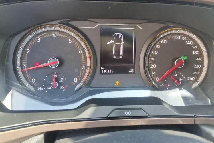 Used Volkswagen Tharu 2020 280TSI Two-Wheel Drive Comfort Edition China VI Standard Odometer Close Up