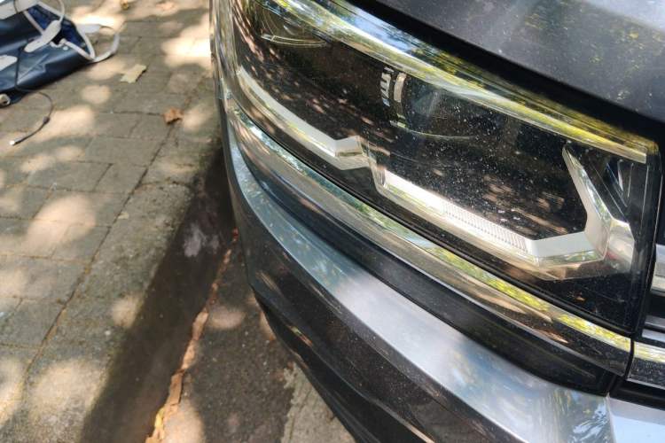 Used Volkswagen Tharu 2020 280TSI Two-Wheel Drive Luxury Plus Version China VI Standard Right Front Headlight
