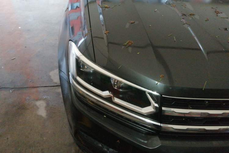 Used Volkswagen Tharu 2020 280TSI Two-Wheel Drive Luxury Edition China VI Standard Right Front Headlight
