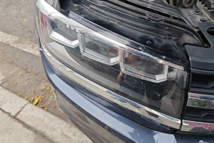 Used Volkswagen Tharu 2020 280TSI Two-Wheel Drive Comfort Edition China VI Standard Right Front Headlight