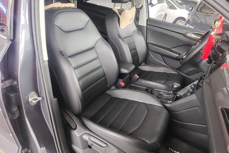 Used Volkswagen Tharu 2020 280TSI Two-Wheel Drive Luxury Edition China VI Standard Right Front Seat