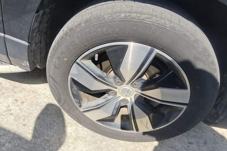 Used Volkswagen Tharu 2020 280TSI Two-Wheel Drive Comfort Edition China VI Standard Right Front Wheel Hub