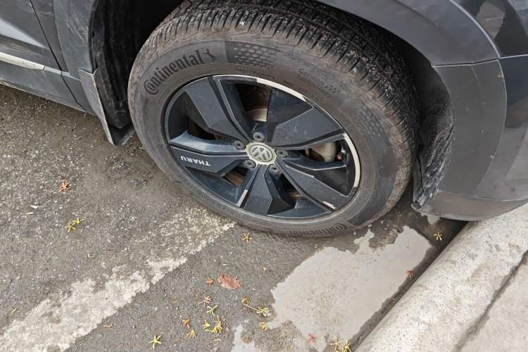 Used Volkswagen Tharu 2020 280TSI Two-Wheel Drive Comfort Edition China VI Standard Right Front Wheel Hub