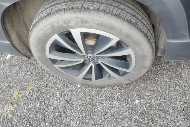 Used Volkswagen Tharu 2020 280TSI Two-Wheel Drive Luxury Edition China VI Standard Right Rear Wheel Hub