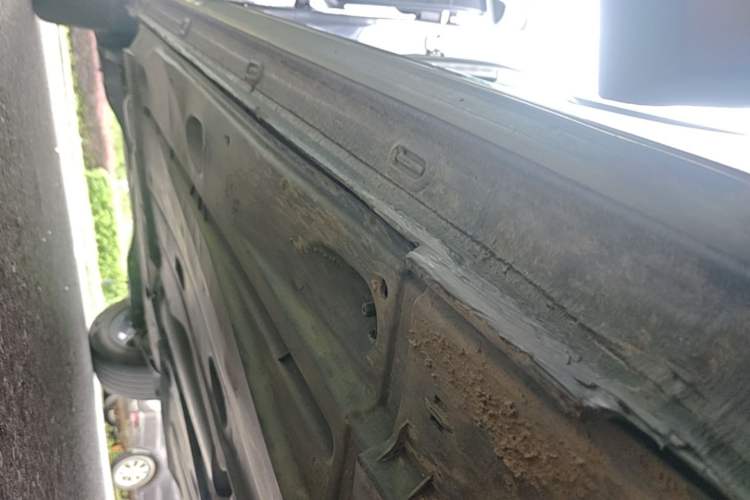 Used Volkswagen Tharu 2020 280TSI Two-Wheel Drive Comfort Edition China VI Standard Right Side Sill