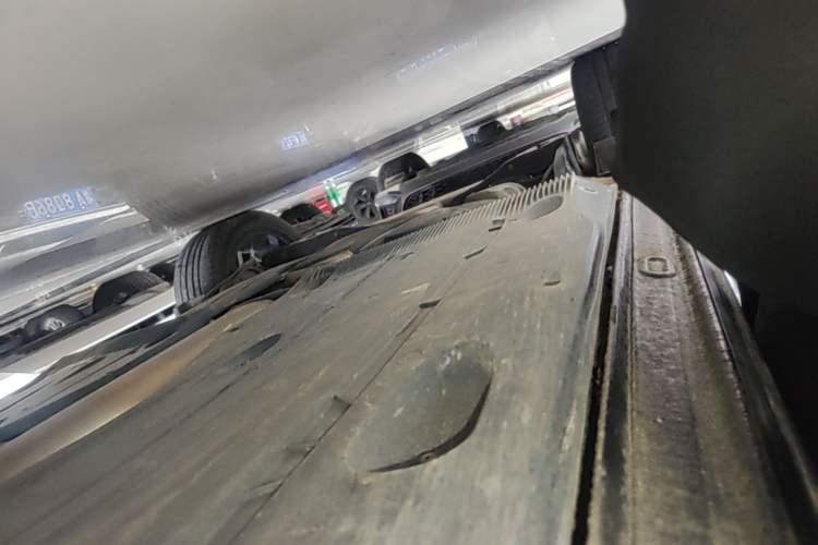 Used Volkswagen Tharu 2020 280TSI Two-Wheel Drive Luxury Edition China VI Standard Right Side Sill
