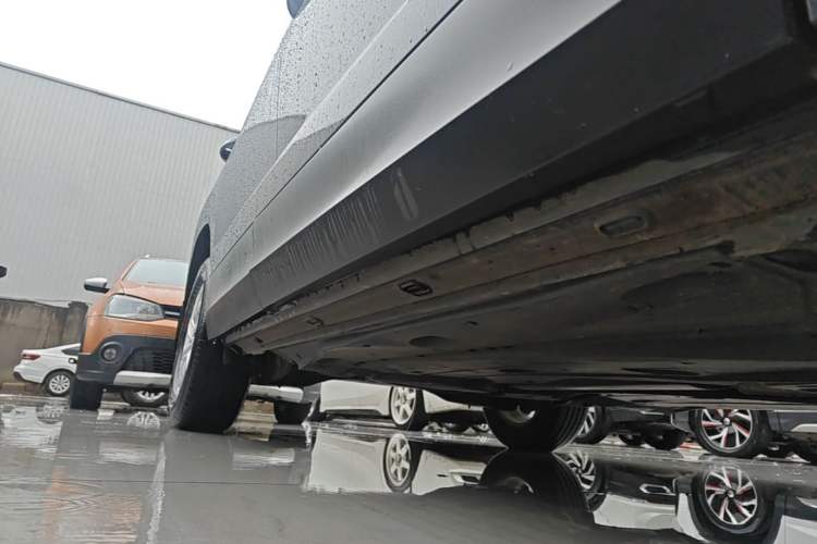 Used Volkswagen Tharu 2020 280TSI Two-Wheel Drive Trend Edition China VI Standard Right Side Sill
