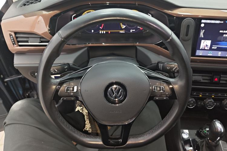 Used Volkswagen Tharu 2020 330TSI Four-Wheel Drive Flagship Version China VI Standard Steering Wheel