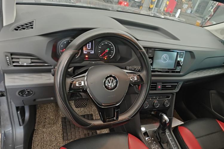 Used Volkswagen Tharu 2020 280TSI Two-Wheel Drive Trend Edition China VI Standard Steering Wheel