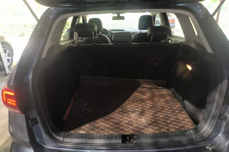Used Volkswagen Tharu 2020 Revised Version 330TSI Four-Wheel Drive Flagship Edition China VI Trunk