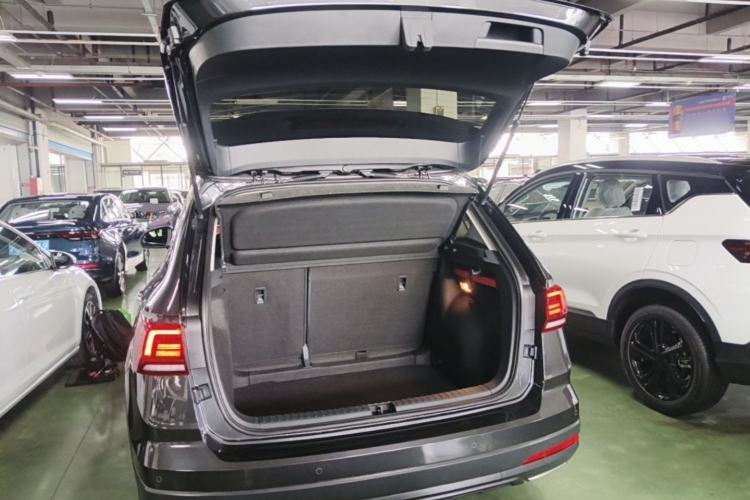 Used Volkswagen Tharu 2020 280TSI Two-Wheel Drive Luxury Plus Version China VI Standard Trunk