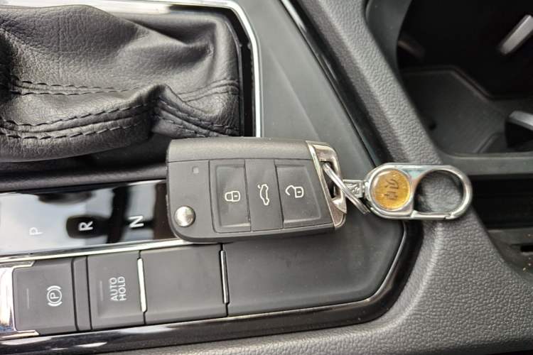Used Volkswagen Tharu 2020 280TSI Two-Wheel Drive Comfort Edition China VI Standard Vehicle Key