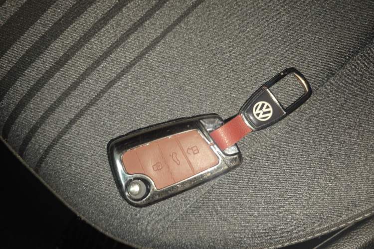 Used Volkswagen Tharu 2020 280TSI Two-Wheel Drive Trend Edition China VI Standard Vehicle Key