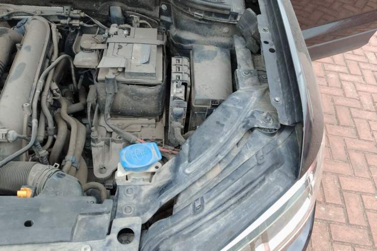 Used Volkswagen Tharu 2020 280TSI Two-Wheel Drive Trend Edition China VI Standard Engine Bay Left
