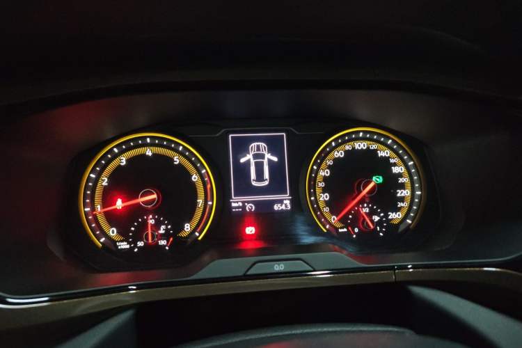 Used Volkswagen Tharu 2020 280TSI Two-Wheel Drive Luxury Edition China VI Standard Instrument Cluster