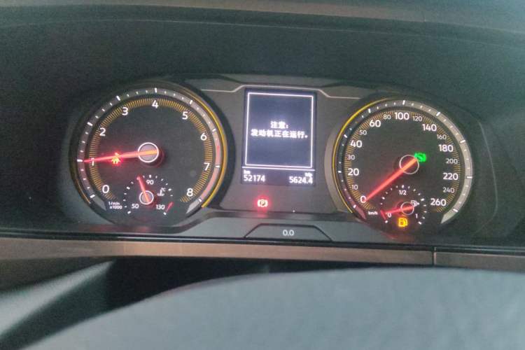Used Volkswagen Tharu 2020 280TSI Two-Wheel Drive Comfort Edition China VI Standard Odometer Close Up