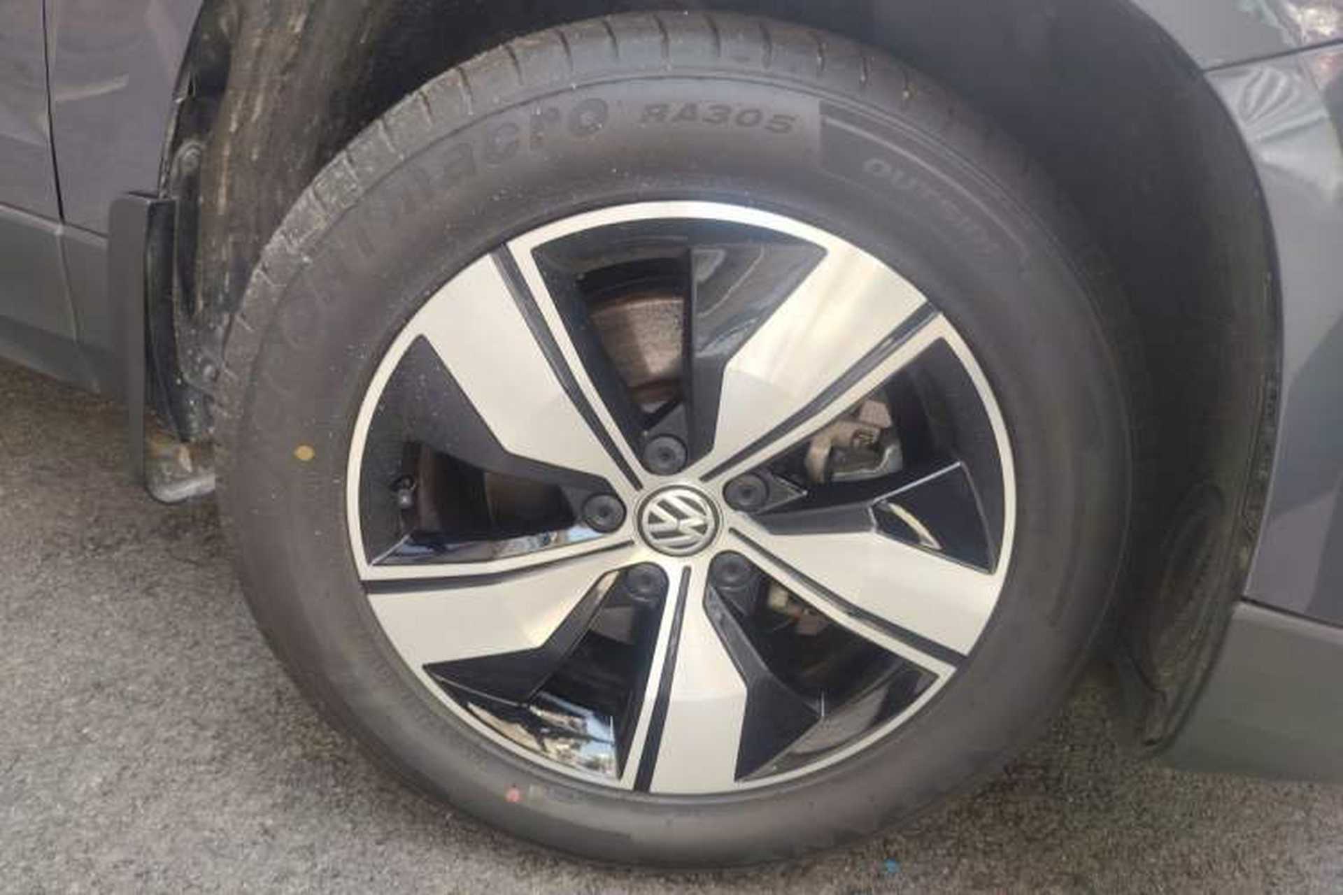Used Volkswagen Tharu 2020 280TSI Two-Wheel Drive Comfort Edition China VI Standard Right Front Wheel Hub