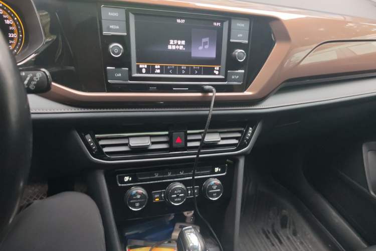 Used Volkswagen Tharu 2020 280TSI Two-Wheel Drive Comfort Edition China VI Standard Audio And AC Panel