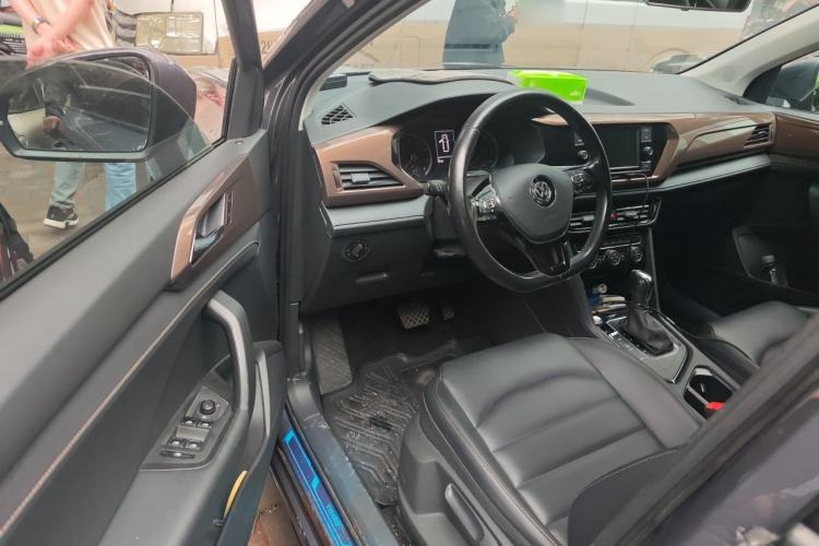 Used Volkswagen Tharu 2020 280TSI Two-Wheel Drive Comfort Edition China VI Standard Driver Seat