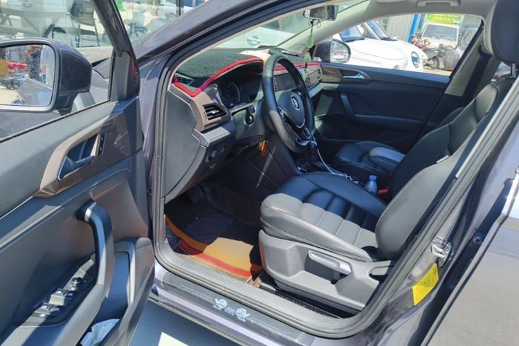 Used Volkswagen Tharu 2020 280TSI Two-Wheel Drive Luxury Edition China VI Standard Driver Seat