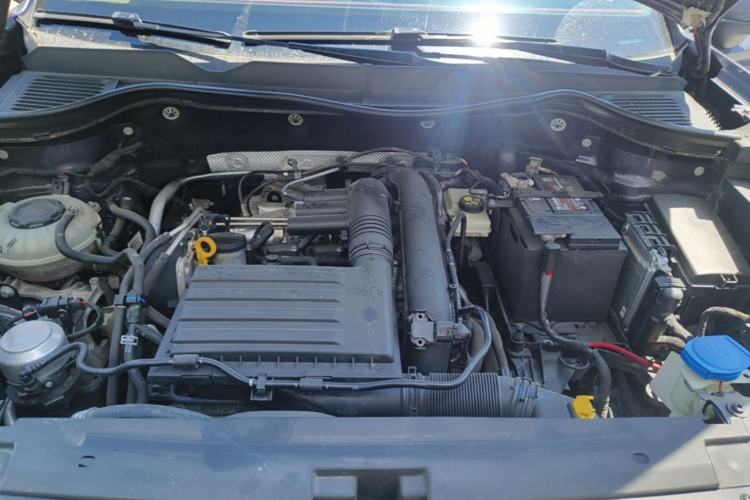 Used Volkswagen Tharu 2020 280TSI Two-Wheel Drive Luxury Edition China VI Standard Engine Bay