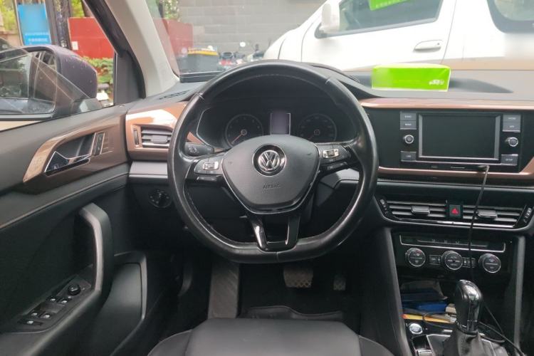 Used Volkswagen Tharu 2020 280TSI Two-Wheel Drive Comfort Edition China VI Standard Steering Wheel
