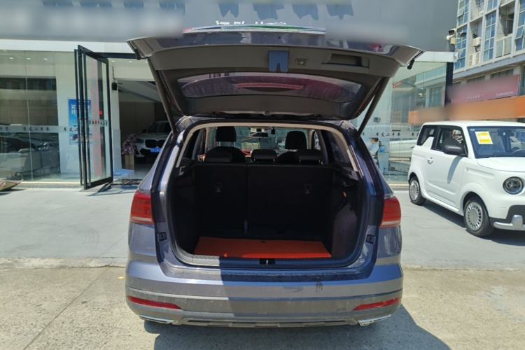 Used Volkswagen Tharu 2020 280TSI Two-Wheel Drive Luxury Edition China VI Standard Trunk