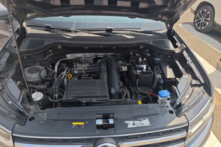 Used Volkswagen Tharu 2020 280TSI Two-Wheel Drive Luxury Edition China VI Standard Engine Bay