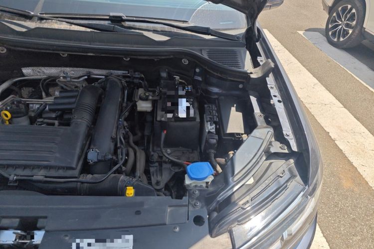 Used Volkswagen Tharu 2020 280TSI Two-Wheel Drive Luxury Edition China VI Standard Engine Bay Left