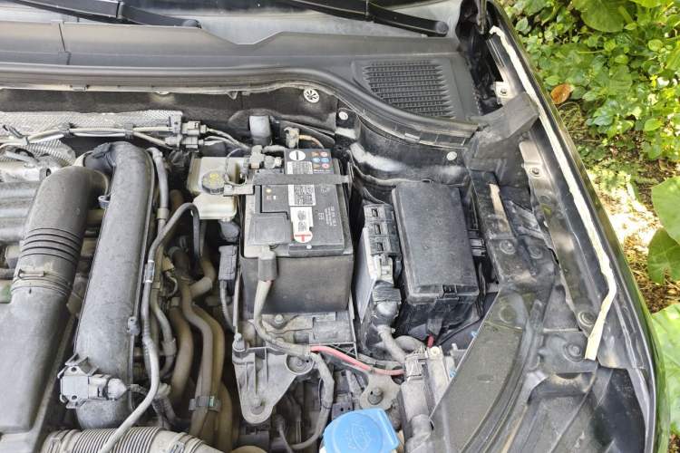 Used Volkswagen Tharu 2020 280TSI Two-Wheel Drive Trend Edition China VI Standard Engine Bay Left